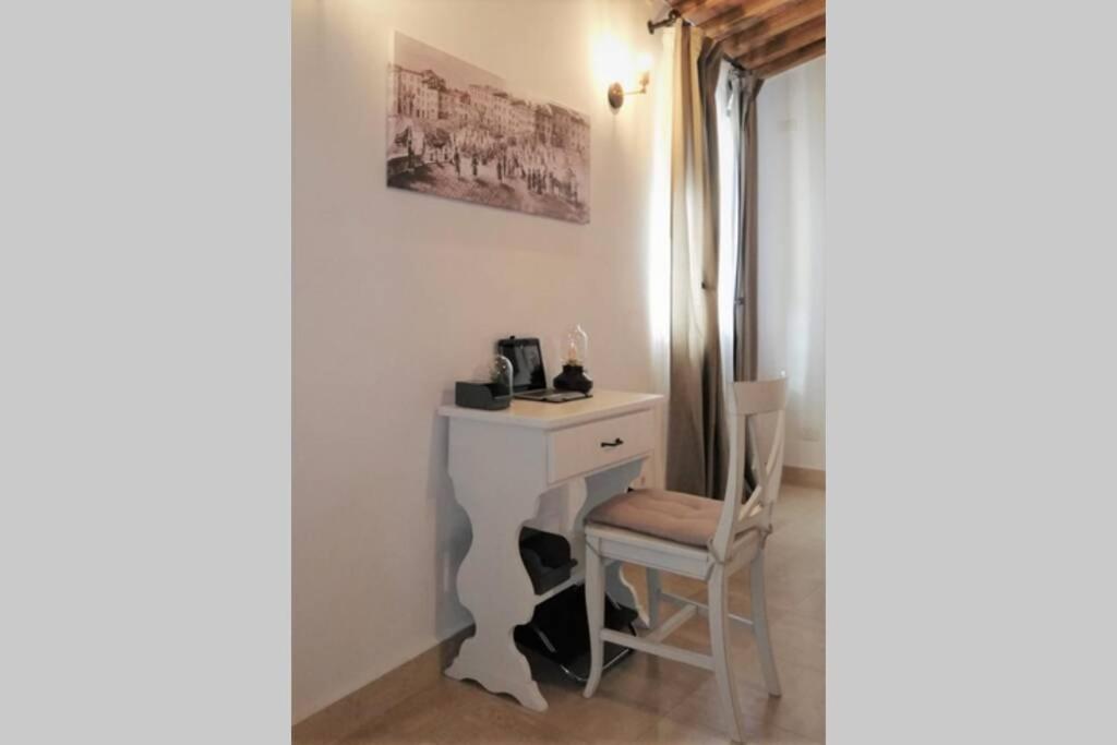 La Piazza - Appartamento Con Vista Sinalunga Exteriör bild